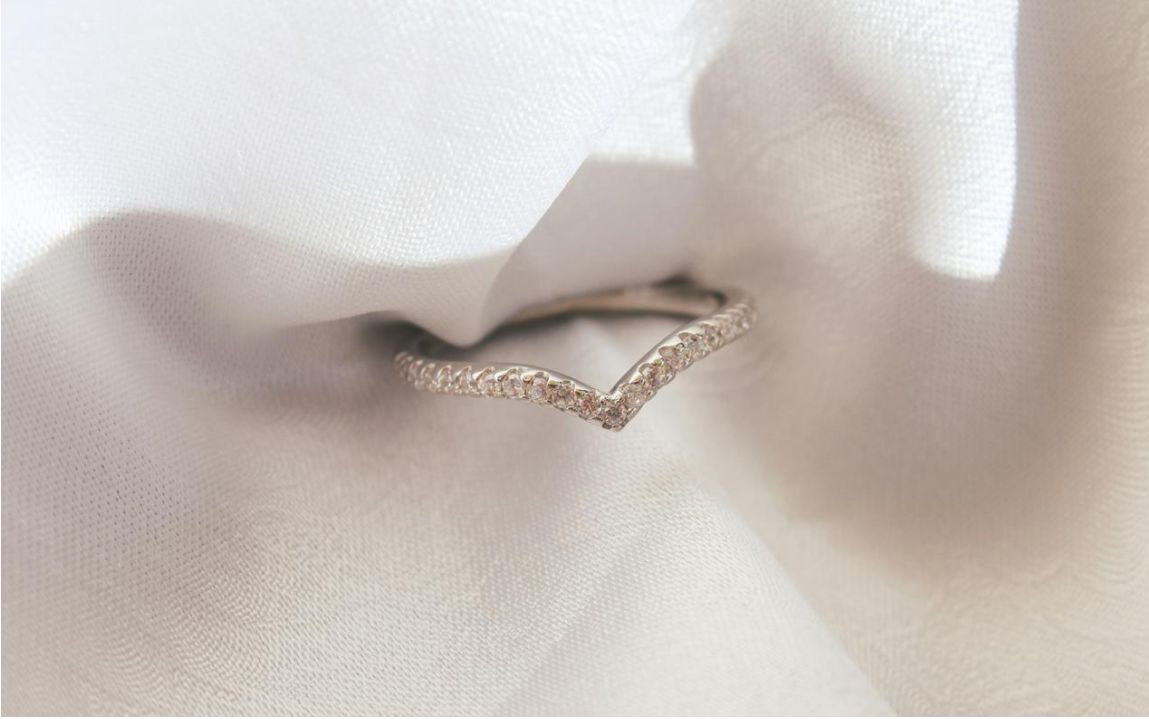 Ring mit Saphir